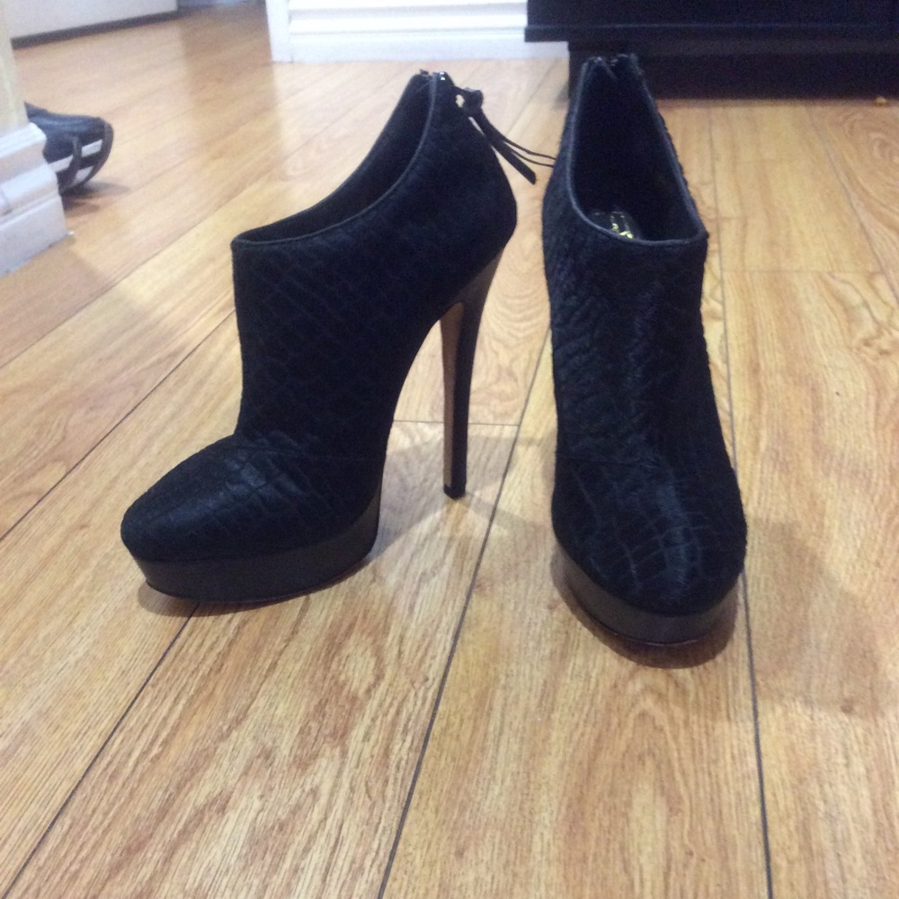 Black heels